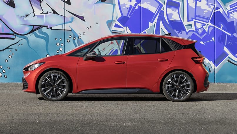 La Cupra Born coûte 59 990 $.