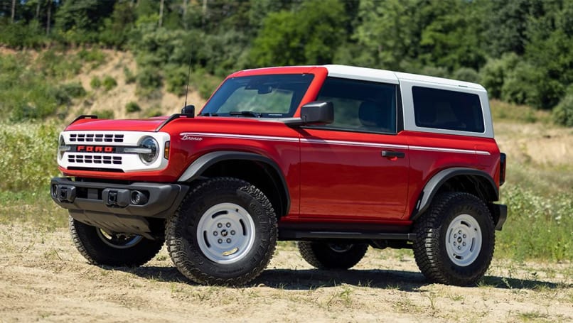 Le Bronco de sixième génération est disponible aux États-Unis avec un choix de moteurs essence turbocompressés.
