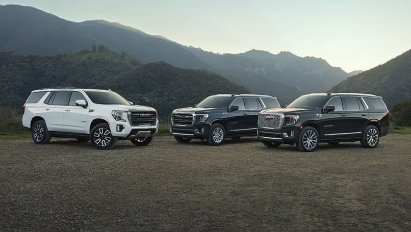 Le Yukon mesure 5,3 m de bout en bout et possède un empattement de plus de trois mètres. (Modèle MY22 illustré)