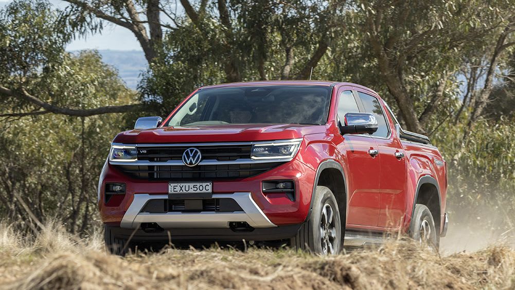 Une défaillance potentielle de l'arbre de transmission déclenche le rappel du Volkswagen Amarok 2023 - un véhicule à double cabine risque une "perte soudaine de puissance" avec 70 unités concernées - Car News