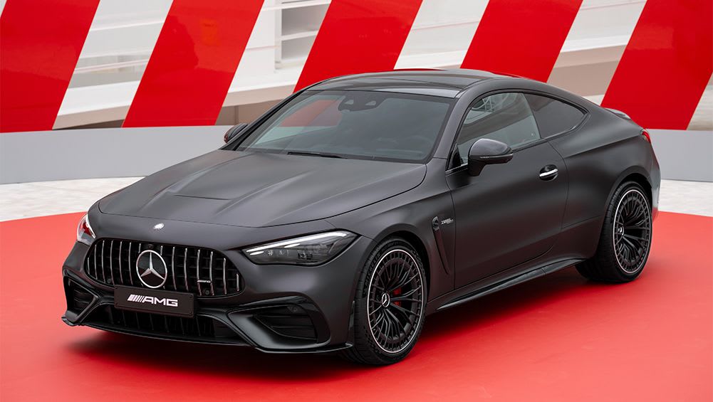 Le coupé Mercedes-AMG CLE 2024 arrive pour brouiller les frontières entre les performances des Classes C et E à deux portes et pour affronter la BMW Série 4 - Actualité automobile