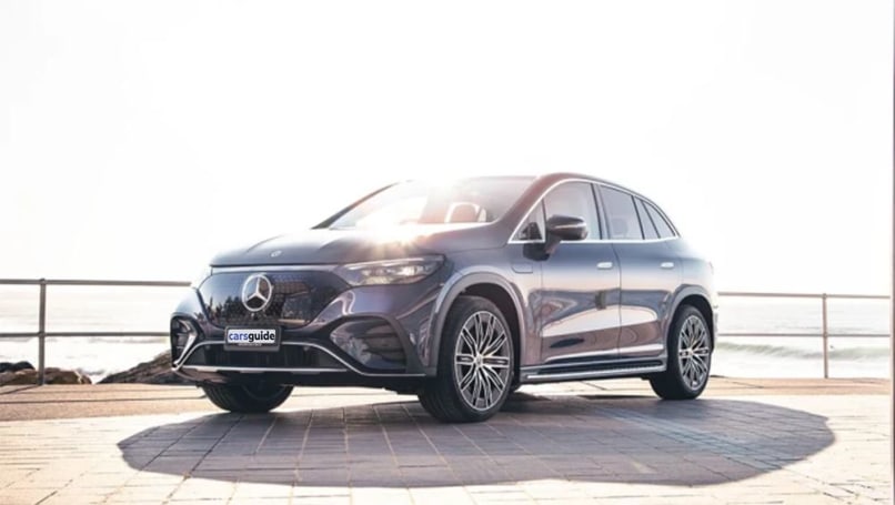 Le SUV Mercedes-Benz EQE a obtenu un score de 100 % pour la protection du conducteur lors du test de choc latéral, pour le passager avant lors du test de déport frontal et pour la protection des enfants occupants lors des tests de choc latéral et de déport frontal.