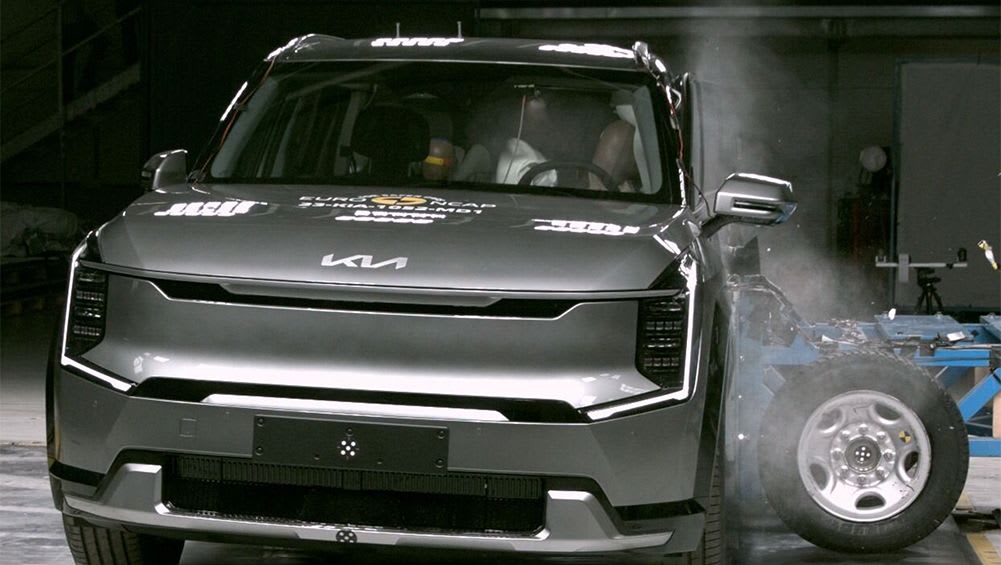 Résultats de sécurité ANCAP maximum de cinq étoiles pour les BMW Série 5, Kia EV9 et Mercedes-Benz EQE SUV 2024 - Actualité automobile