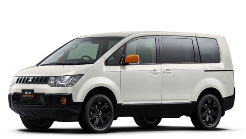 (Le Mitsubishi Delica D5 est présenté ici)