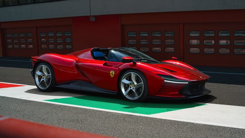 Ferrari travaille avec différents partenaires pour trouver la meilleure solution d'e-carburant.