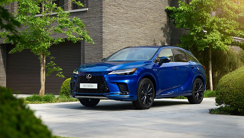Attention, Audi !  Comment Lexus a organisé un retour en ventes en 2023 grâce aux SUV Lexus RX, NX et UX mis à jour - Actualité automobile