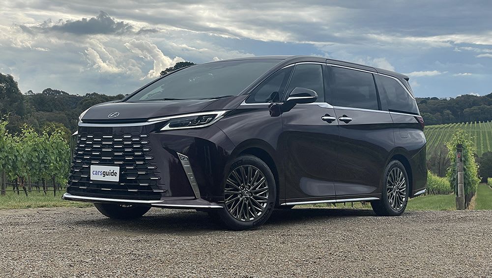 Essai de la Lexus LM350h Sports Luxury 2024 : instantané