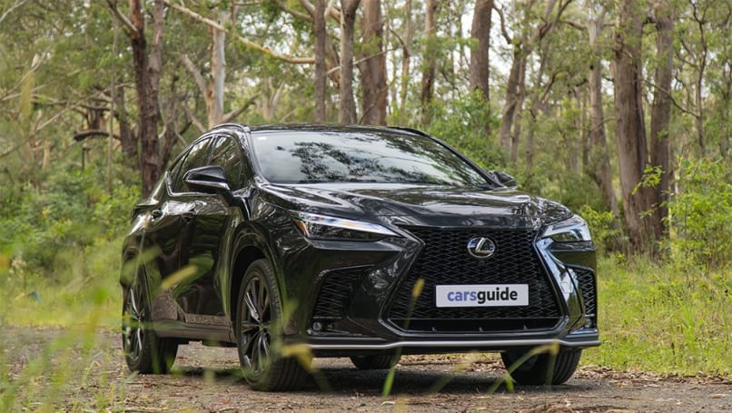 L'une des clés du succès commercial a été de réduire les délais de livraison de deux ans dans le cas du NX350h à quatre à six mois.