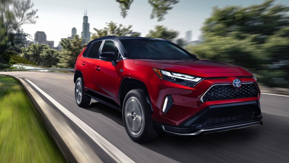 Pourquoi le meilleur modèle Toyota RAV4 pourrait enfin être envisagé pour l'Australie alors que Toyota cherche à parier gros sur les hybrides rechargeables - Car News