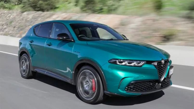 Bien qu'il ne soit pas proche des Volvo XC40 (5837) et BMW X1 (4644), leaders de leur catégorie, une année complète de ventes de Tonale pourrait être la meilleure chose qui soit arrivée à la marque depuis l'arrivée du Stelvio.