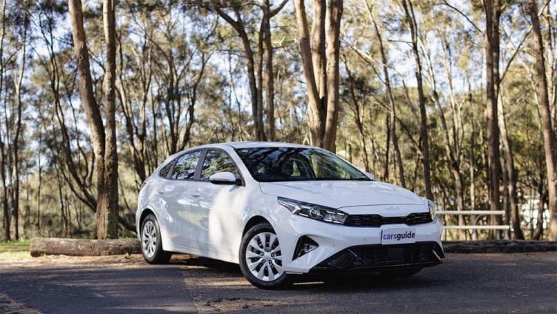 À compter du 1er janvier 2024, le prix du Cerato avant coûts de route a été ajouté de 470 $, ce qui représente une augmentation allant de 1,8 pour cent à 1,3 pour cent pour le produit phare GT Turbo.
