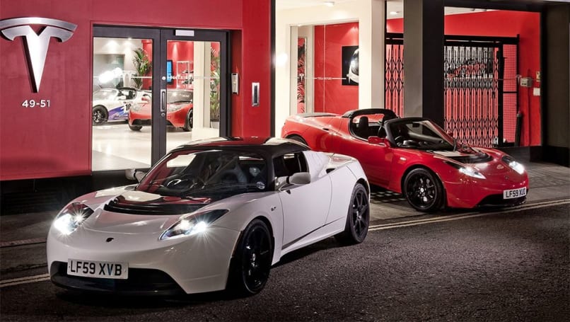 Lorsque Tesla est arrivé pour la première fois en Australie, c'était avec le Roadster basé sur Lotus Elise.