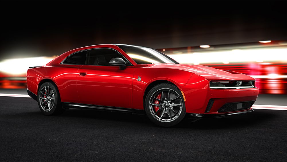 Dodge Charger Daytona 2024 : une muscle car électrique dévoilée avec des variantes à six cylindres en ligne à essence en route, mais le Hemi V8 n'est plus - Car News