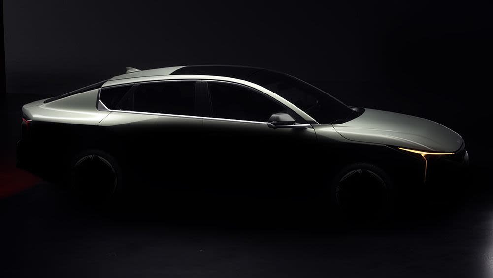 La berline Kia K4 2025 prête à faire ses débuts : le précurseur de la Kia Cerato de nouvelle génération est prêt à mordre la Big Apple parmi les Toyota Corolla, Hyundai i30, Honda Civic, Mazda 3 et Subaru Impreza à quatre portes - Actualité automobile