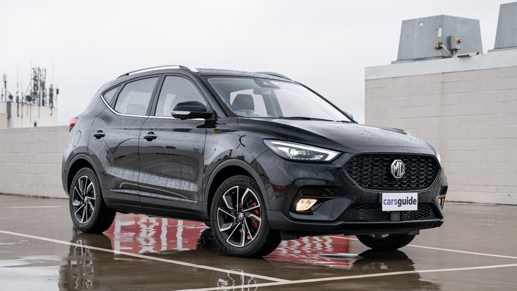 MG Australia réduit par milliers les prix de départ de ses modèles les moins chers et de ses SUV populaires, notamment le MG ZST 2024, le SUV hybride rechargeable HS et la MG 3 à hayon - Car News