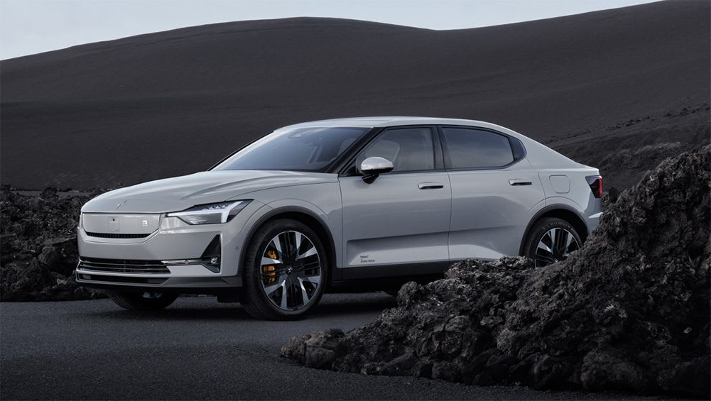 Polestar 2 2025 : la voiture électrique bénéficie de petits ajustements et d'une plus grande autonomie pour affronter la Hyundai Ioniq 6, la Tesla Model 3 et le BYD Seal
