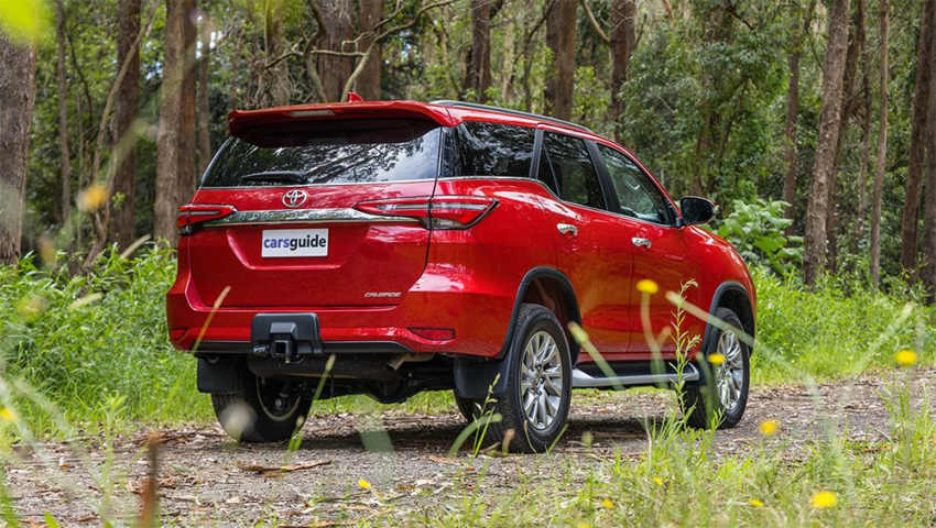 Toyota Fortuner (photo : Glen Sullivan)