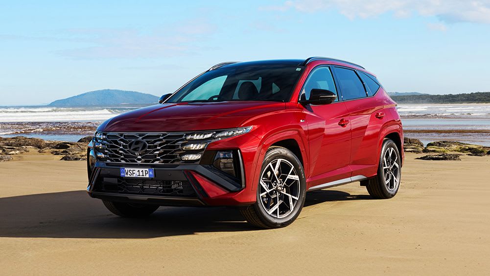 Essai du Hyundai Tucson Premium 2024 : aperçu – La version haut de gamme du SUV cinq places de taille moyenne mis à jour comprend une nouvelle option hybride pour rivaliser avec le Toyota RAV4