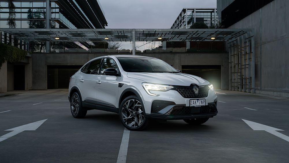 Essai Renault Arkana Esprit Alpine 2025 : aperçu – SUV coupé intermédiaire haut de gamme pour défier le Toyota C-HR