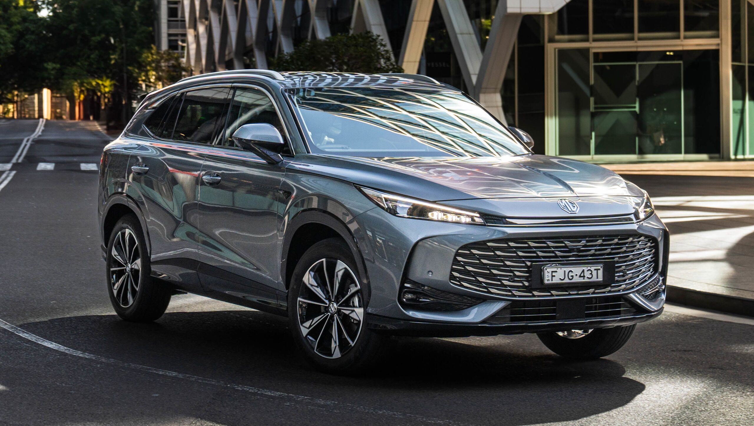 Essai du MG HS Excite 2025 : aperçu – La version intermédiaire du SUV moyen axé sur la valeur et amélioré vise Chery Tiggo 7 Pro Elite