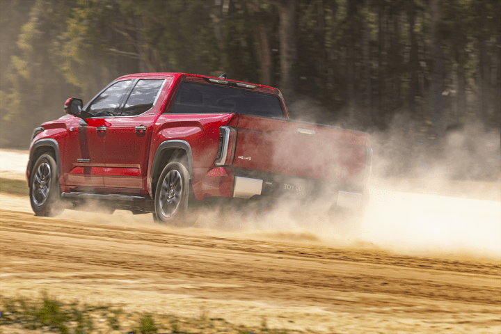 Le moteur i-Force Max du Tundra délivre une énorme quantité de puissance.