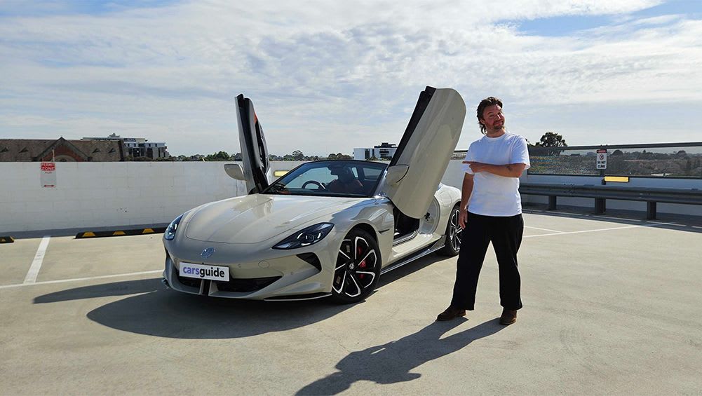 Test du MG Cyberster 2025 : Cette voiture électrique de fabrication chinoise peut-elle prendre les ventes de Mazda MX-5 et Ford Mustang ?