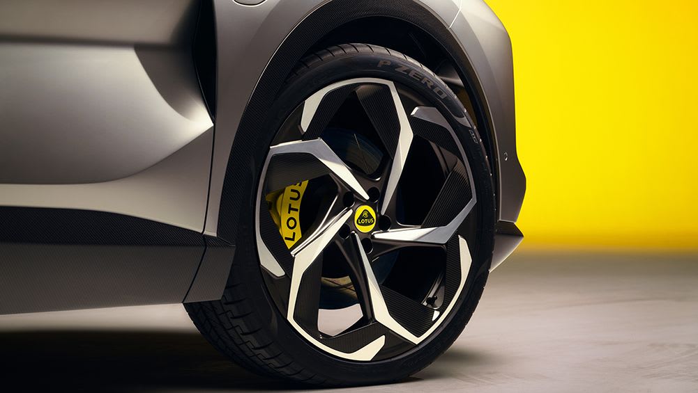 Plus de 1000km d'autonomie ? La marque britannique appartenant à Geely revient sur son engagement en faveur du tout électrique en annonçant une technologie « super hybride » pour lutter contre Porsche et Mercedes-Benz - Car News