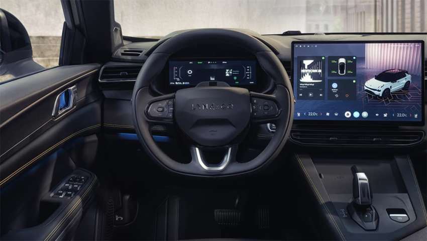 2025 Lynk & Co 01