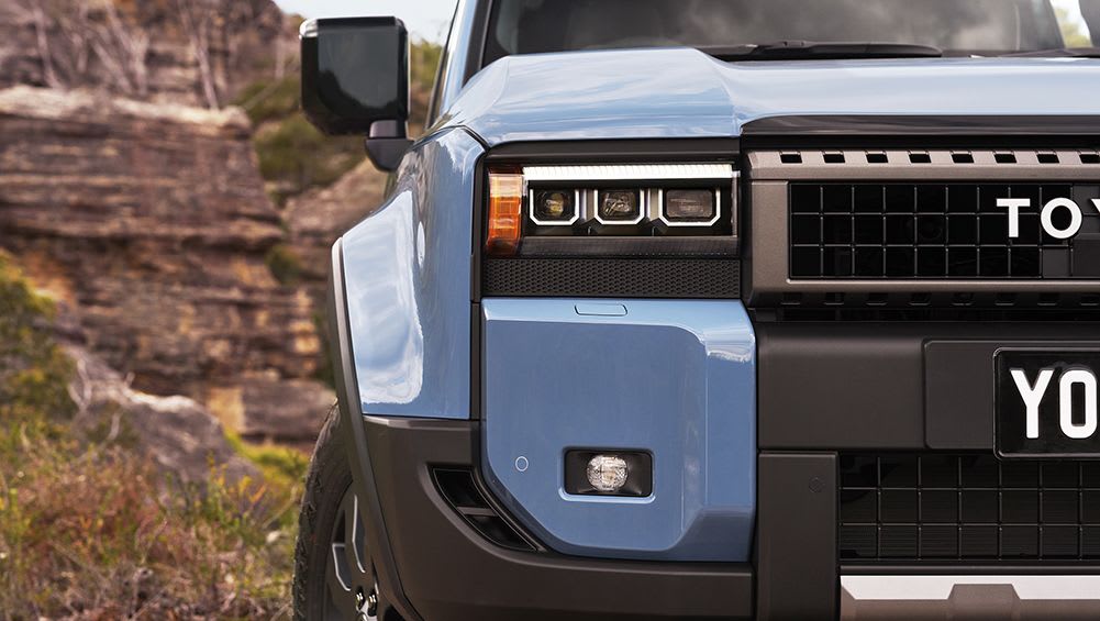 Quel SUV tout-terrain devriez-vous acheter entre le Toyota LandCruiser Prado Kakadu 2025, le Lexus GX550 Overtrail, le Ford Everest Platinum et l'Isuzu MU-X LS-T ? Nous comparons la façon dont chaque 4x4 se compare sur papier - Actualité automobile