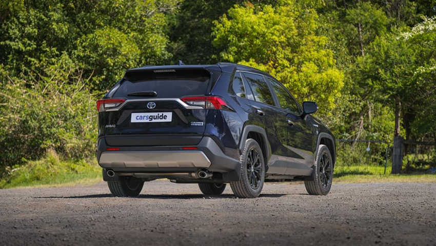Toyota RAV4 hybride 2025 (image : Glen Sullivan)