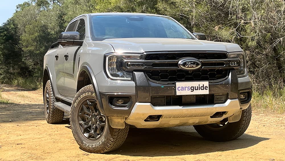 La voiture la plus vendue d'Australie pour 2024 dévoilée ! Le Toyota RAV4 a-t-il battu le Ford Ranger ou le Toyota HiLux a-t-il fait son retour ? - Actualités automobiles