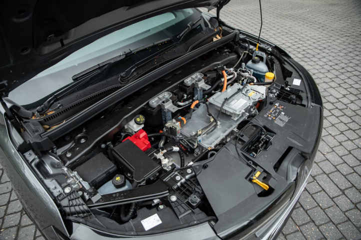 Renault Mégane E-Tech 2025 (image : Tom White)