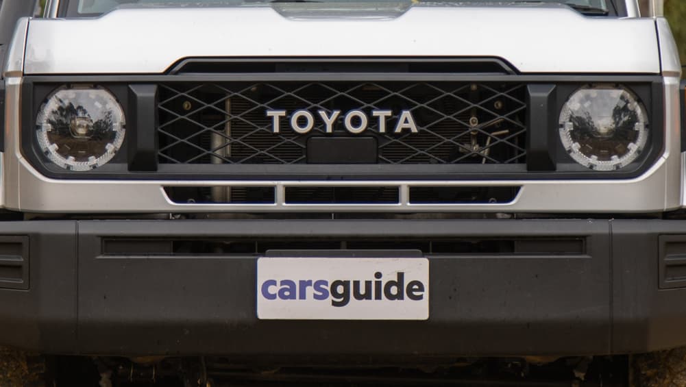 Comment ces voitures sont-elles toujours populaires ? Les voitures neuves les plus anciennes encore en vente, notamment les Toyota LandCruiser Série 70, Toyota HiLux, Mazda CX-3 et Mitsubishi ASX, dont les acheteurs ne se lassent pas - Car News
