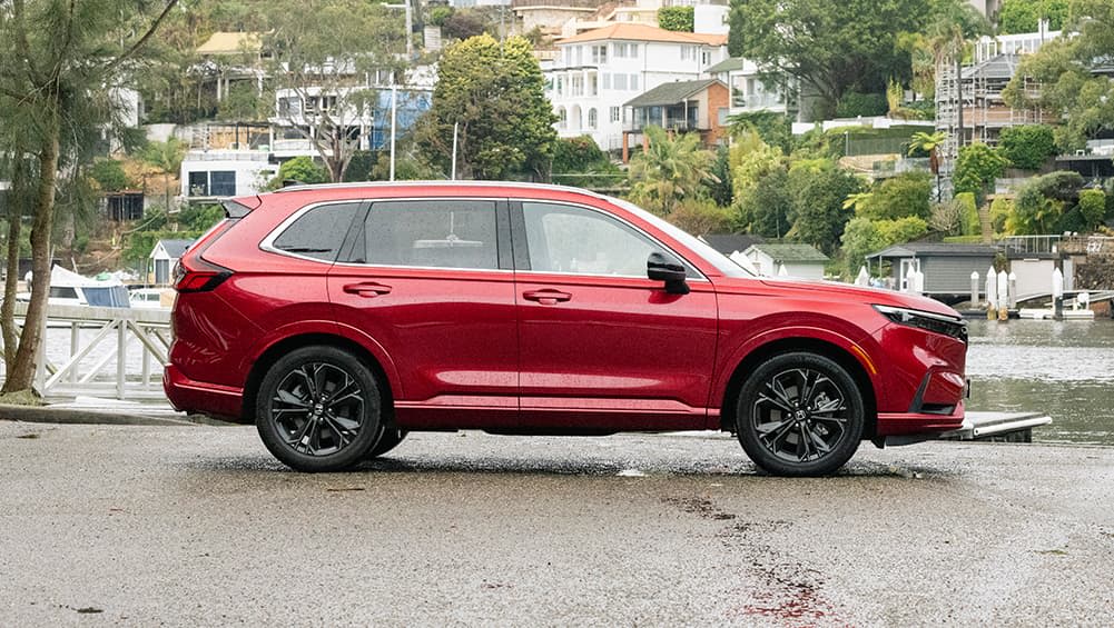 Le Honda CR-V 2026 rénové est en piste pour les États-Unis avec une variante TrailSport capable de tout-terrain, mais la même chose pourrait-elle suivre pour le rival australien Toyota RAV4, Hyundai Tucson et Kia Sportage SUV ? - Actualités automobiles