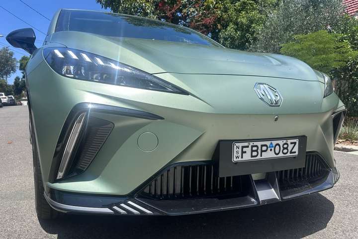 MG MG4 2025 (image : Andrew Chesterton)