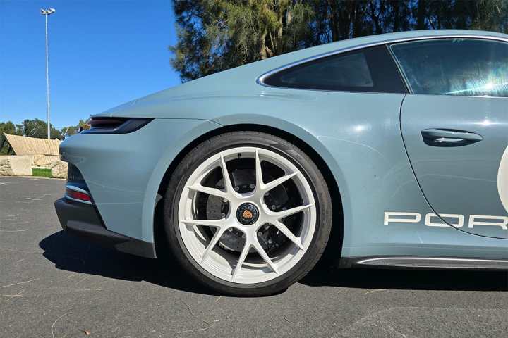 Porsche 911 S/T 2024