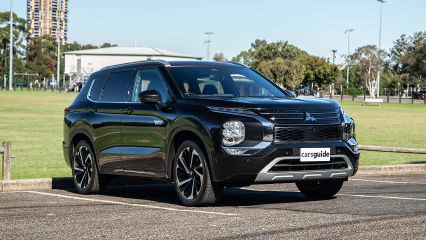 2025 Mitsubishi Outlander Phev