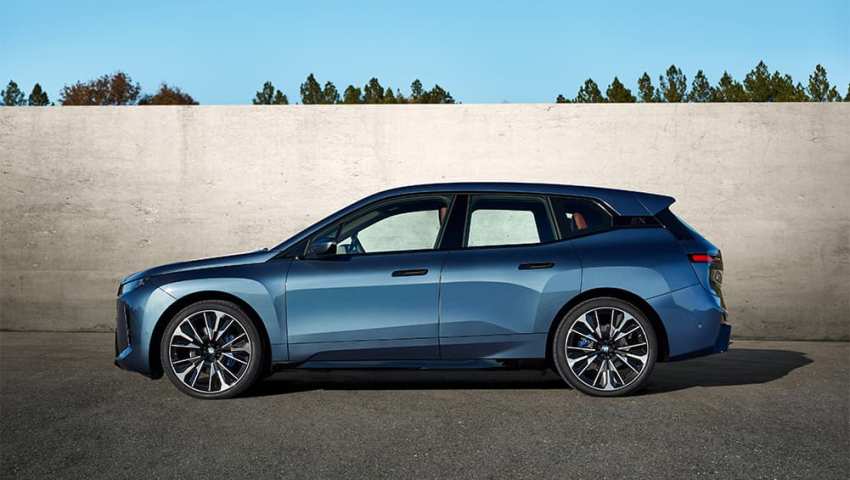 2025 BMW IX