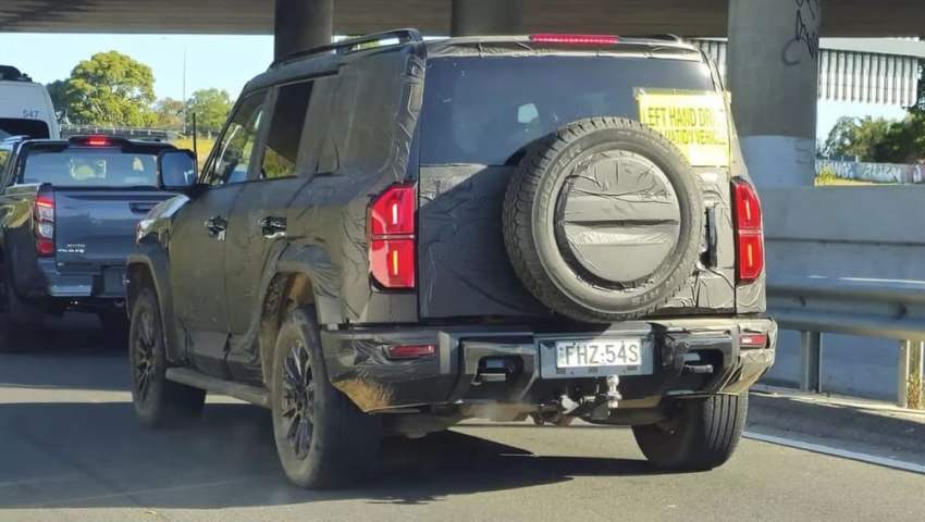 2025 Denza B5 Spied (image: Facebook / BYD EV Owners Australia)