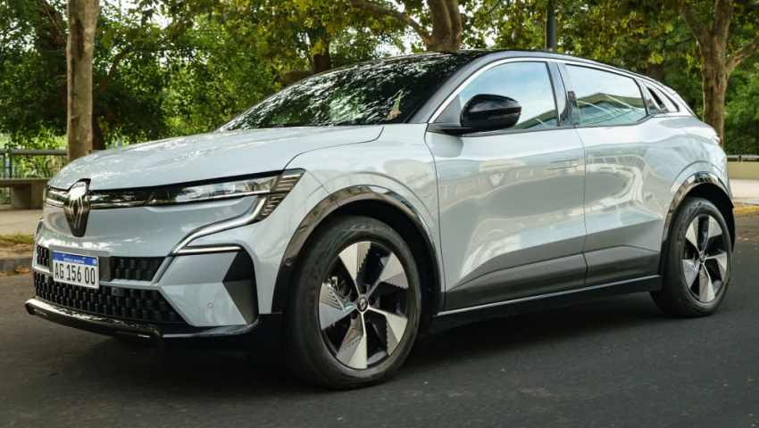 2025 Renault Megane E-Tech.