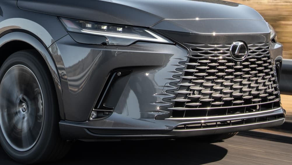 Le SUV de luxe reprend 60 km Hybrid Plug-In Hybrid: 2025 Lexus RX 450H + PHEV confirmé à Rival BMW X5 50E et Volkswagen Touareg R - CAR