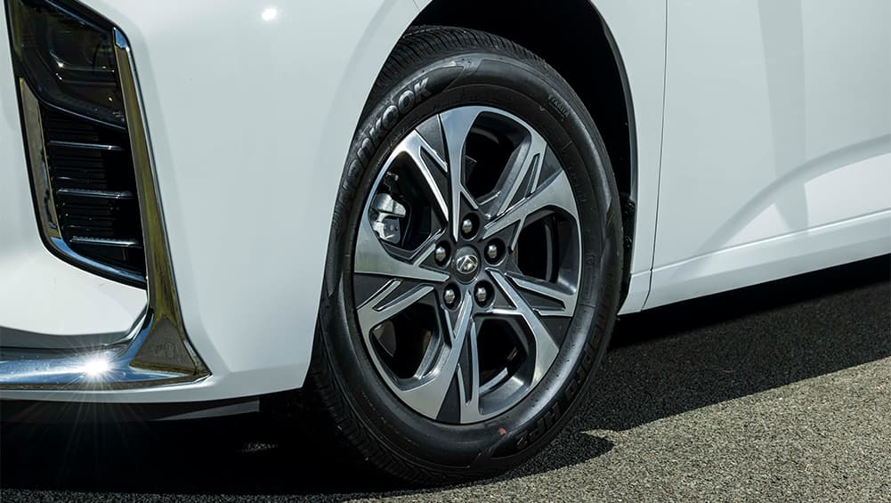 Attention à Kia Carnival et Hyundai Staria: Cut-Price 2025 LDV MIFA obtient une nouvelle variante à huit sièges destinée aux grandes familles sur un budget -