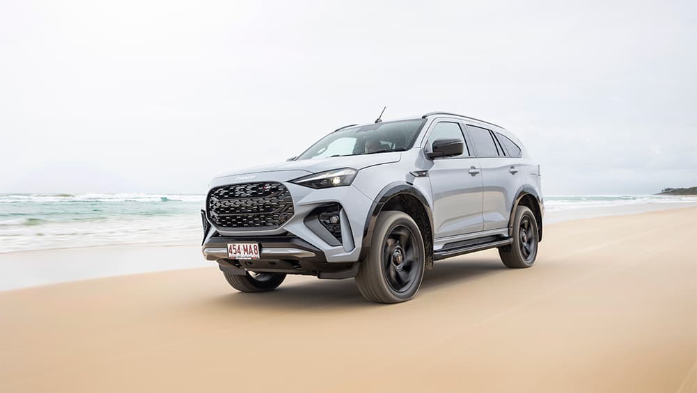 Nouveau héros 4 roues motrices pour Rafraîchissement Isuzu Mu-X qui relèvera des défis jumeaux de Ford Everest et Toyota Prado - Car News