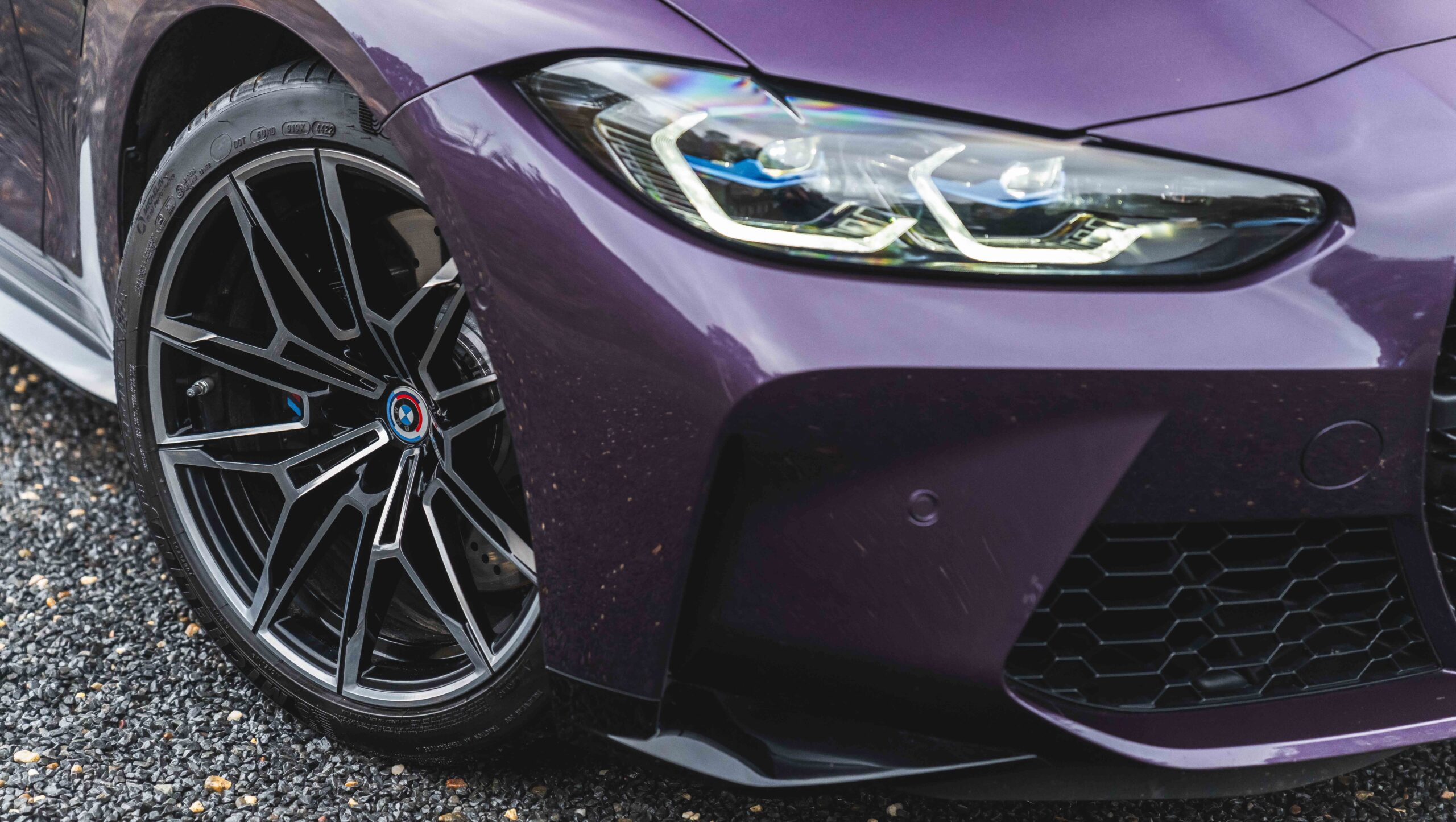 La marque de voiture qui a cloué la transition de la voiture électrique: BMW montre la voie avec son mélange de voitures électriques et d'essence, telles que la BMW I4 et M3, en tant que rivale Porsche et Mercedes-Benz Backflip sur les plans de véhicules électriques - les nouvelles de la voiture