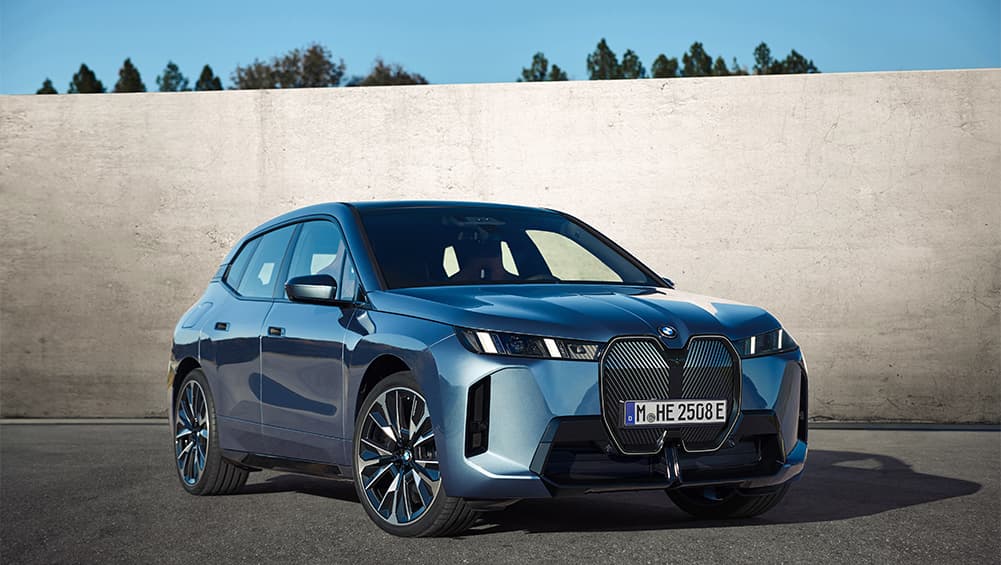 Énormes améliorations de puissance, de couple et de portée pour le SUV électrique chic: BMW IX mis à jour pour 2025, mais une augmentation significative des prix peut-elle la justifier sur un SUV Eqe Mercedes-Benz ou Polestar 3? - Actualités de la voiture