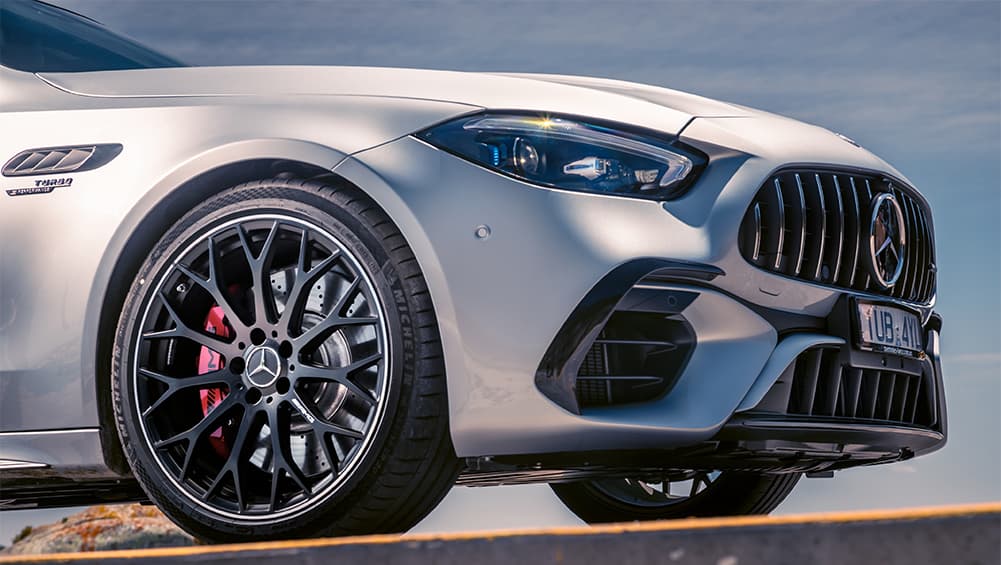 Le backflip surprenant de Car Brand a révélé: les V8 sont de retour au menu alors que Mercedes-AMG annonce qu'il travaille sur un V8 de nouvelle génération avec une aide hybride, donc l'AMG C63 est de retour tel que nous le connaissons? - Actualités de la voiture