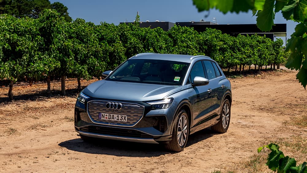Audi Q4 E-tron 45 2025 Revue: Snapshot - Déplacez les voitures électriques BMW IX1 et IX2!