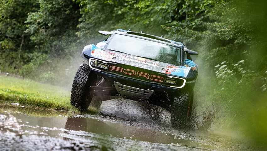 2025 Ford Raptor T1 +