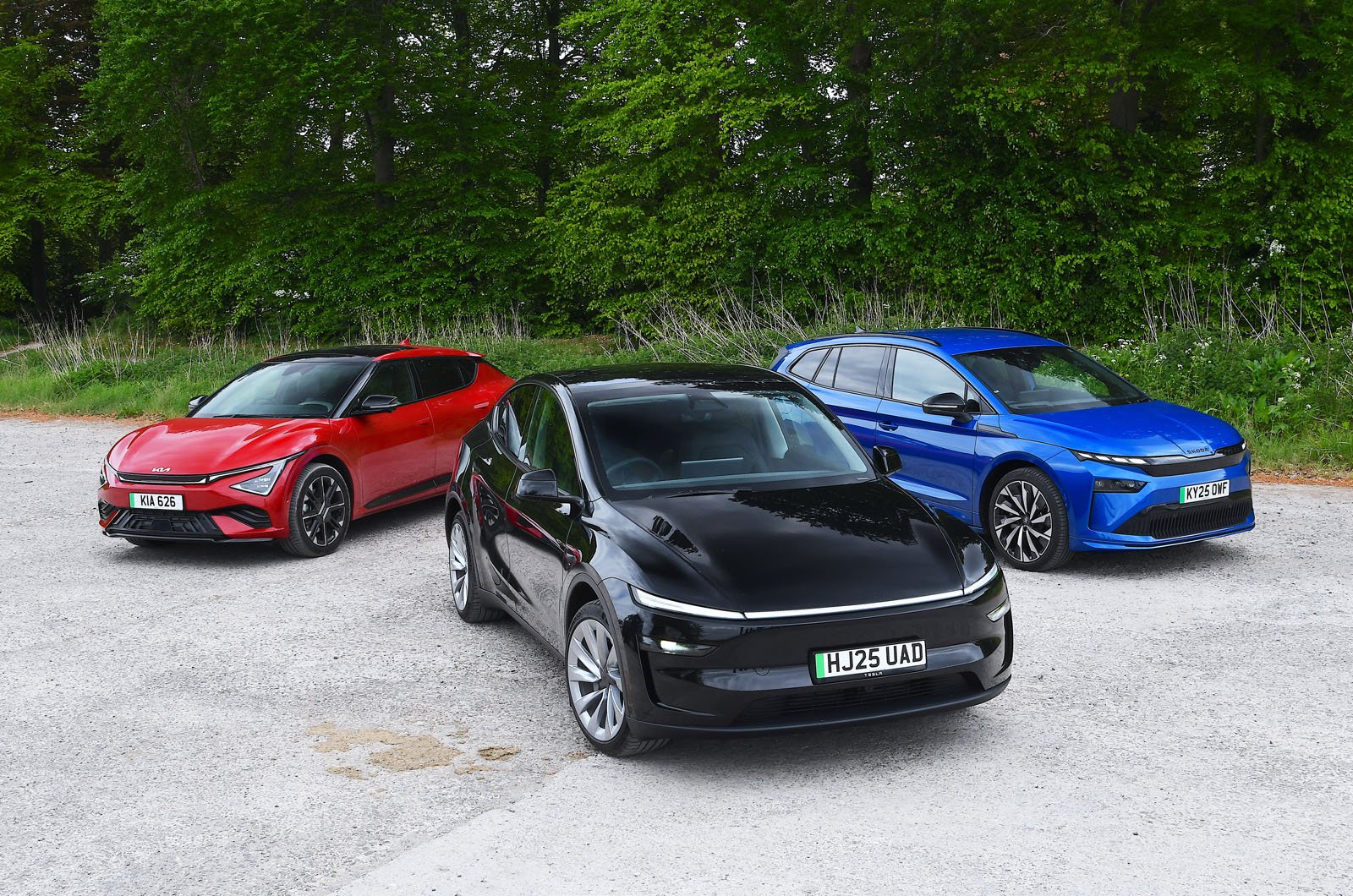Nouveau Tesla Model Y vs New Skoda Enyaq vs Kia EV6