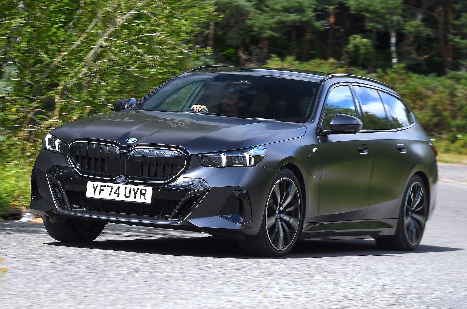Nouvelle BMW 5 Série REVISE